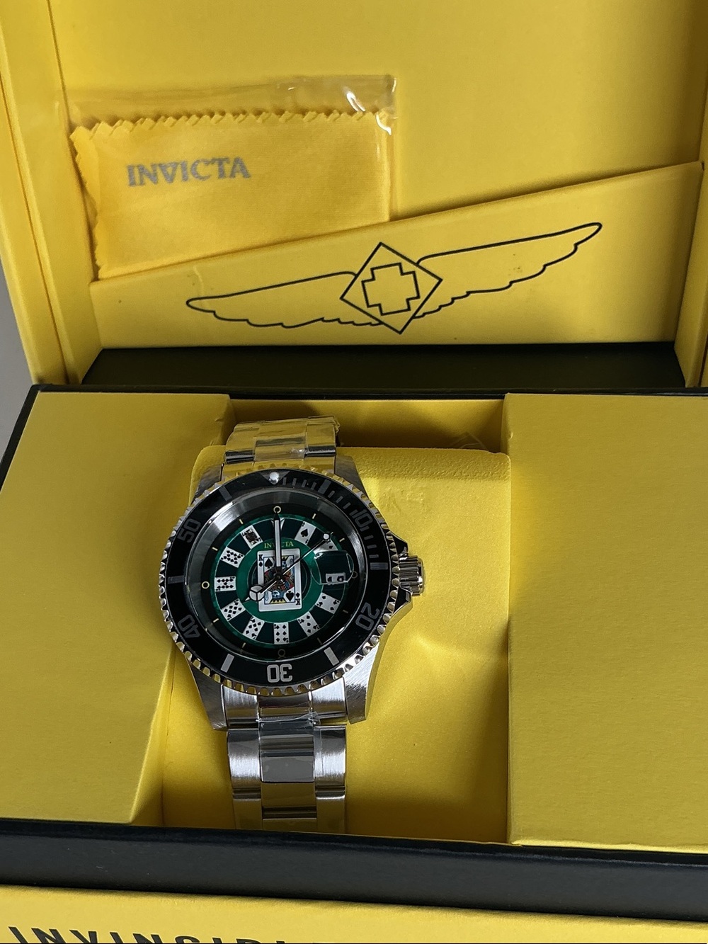 Men’s black, green and silver watch with playing cards-50524